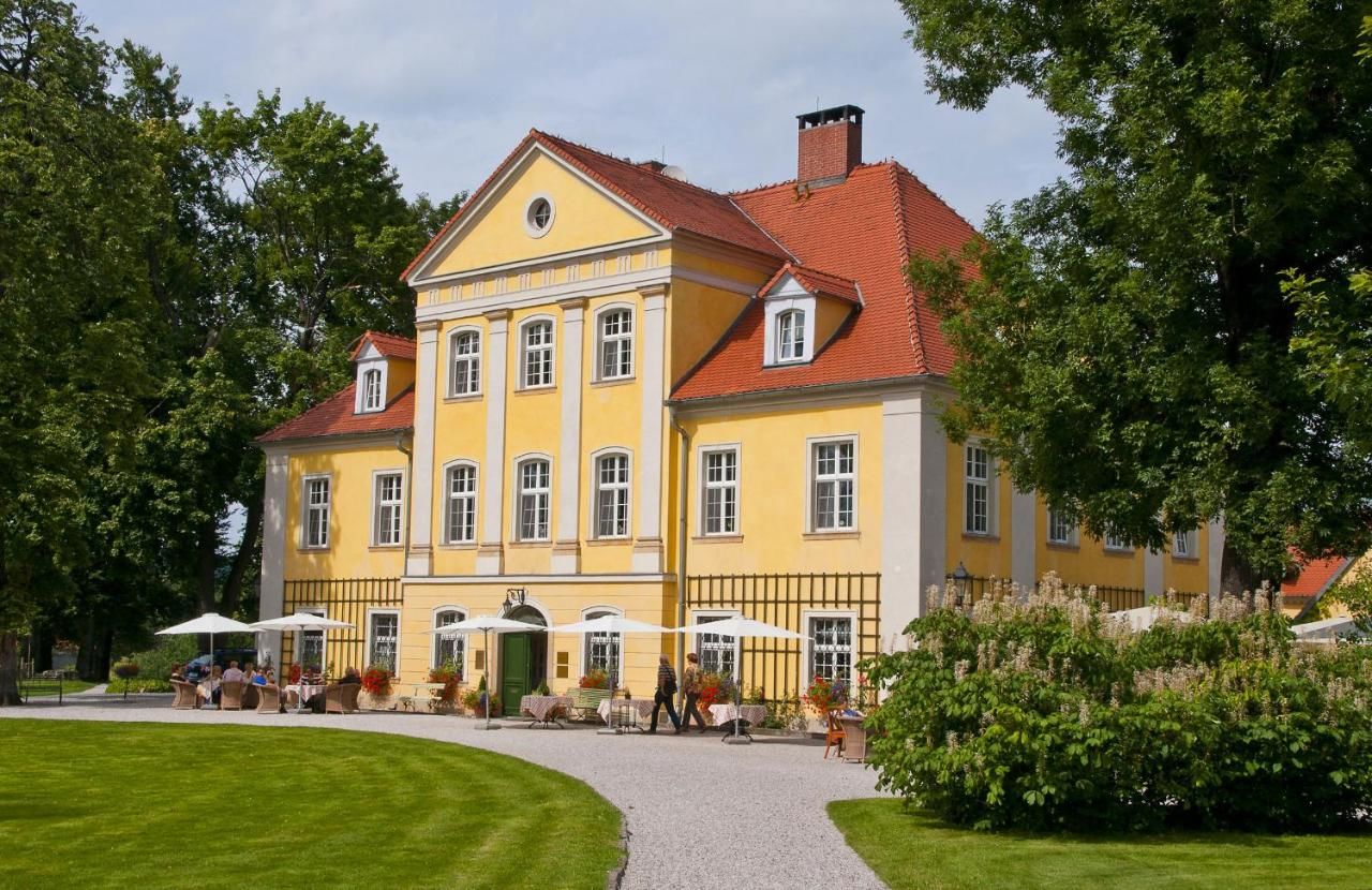 Отель Pałac Łomnica - Karkonosze / Riesengebirge Еленя-Гура
